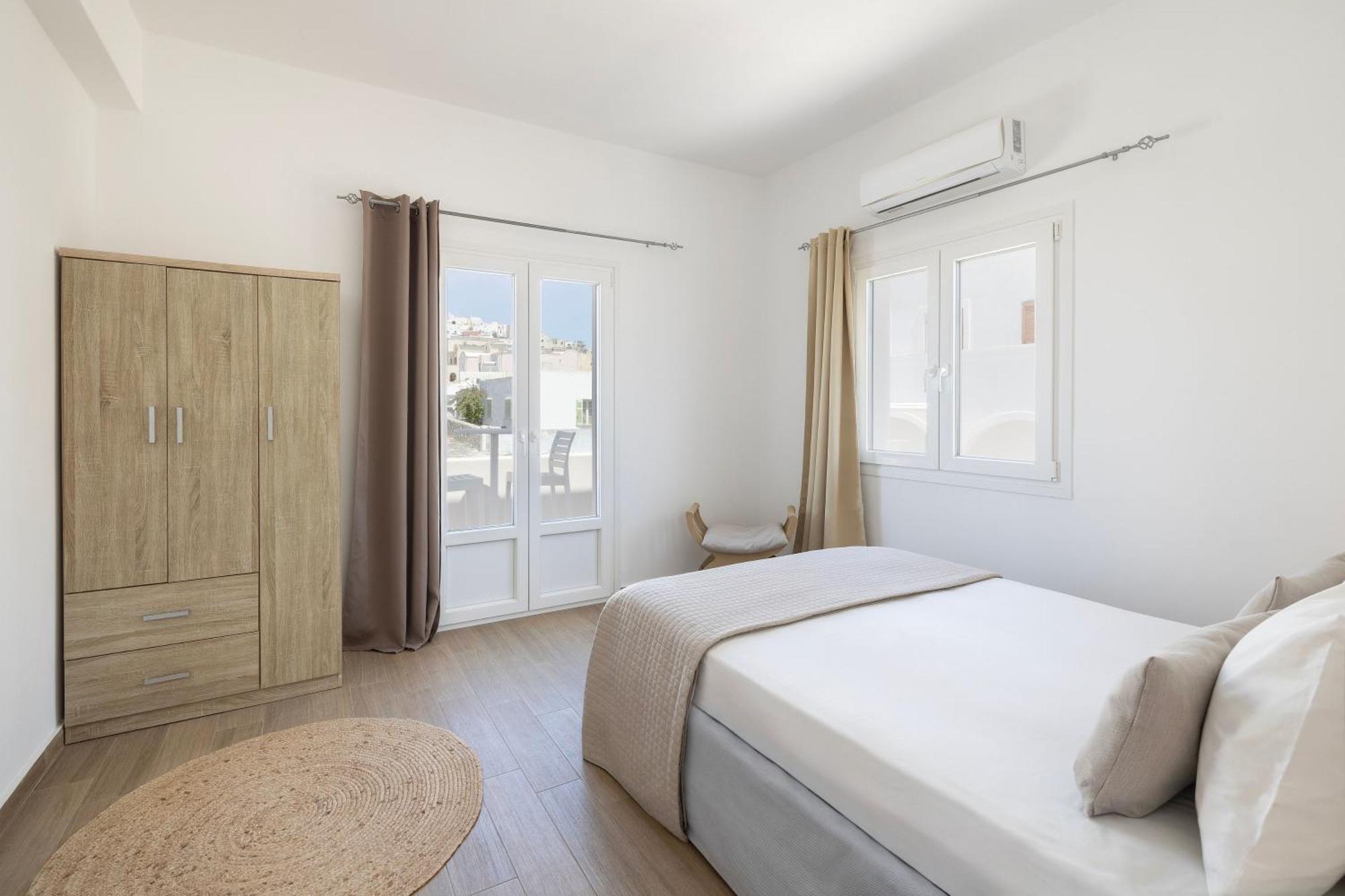 Cinnamon Villa With Private Hot Tub Pýrgos Dış mekan fotoğraf